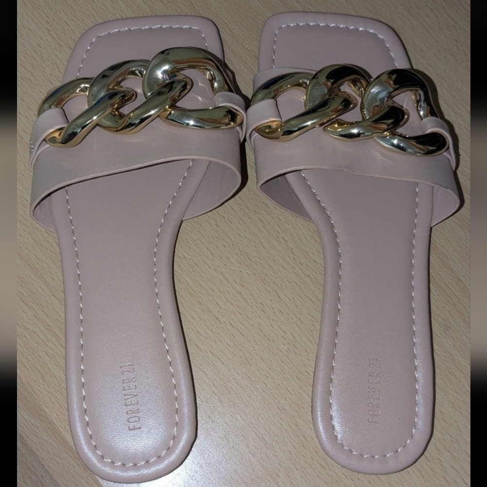 Forever 21 Cream and Gold Chain Sandals